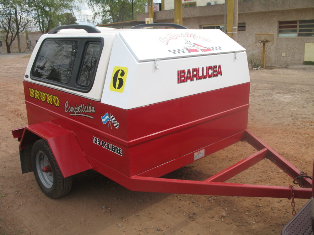 Trailer Varios 01